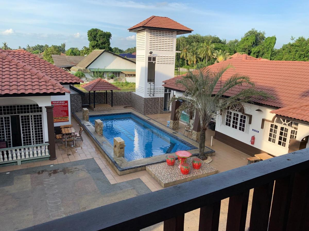 Wan Danisha Villa Inn Kota Bharu Ngoại thất bức ảnh