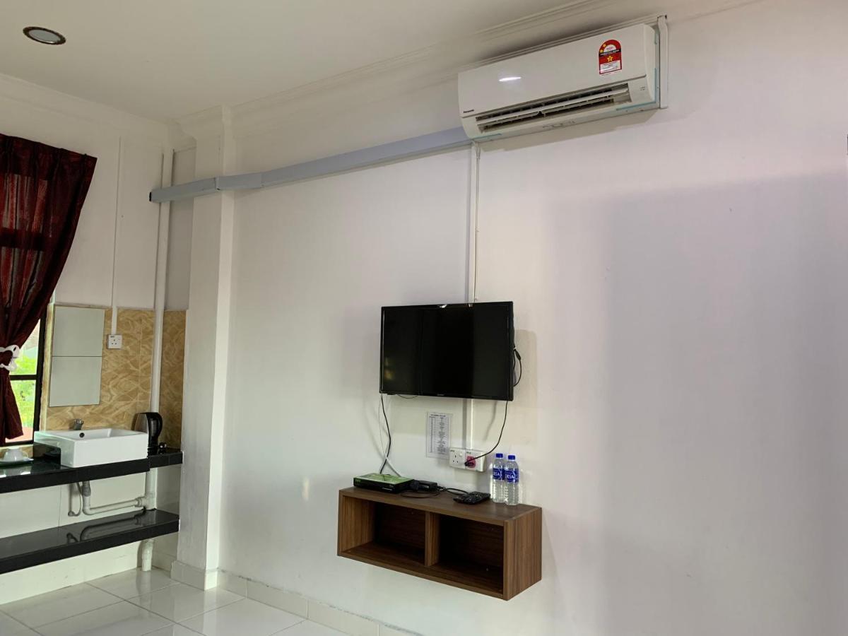 Wan Danisha Villa Inn Kota Bharu Ngoại thất bức ảnh