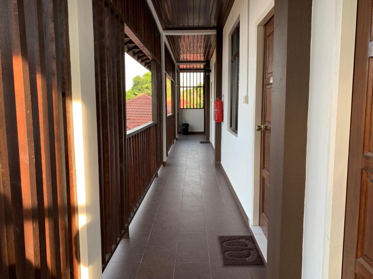 Wan Danisha Villa Inn Kota Bharu Ngoại thất bức ảnh